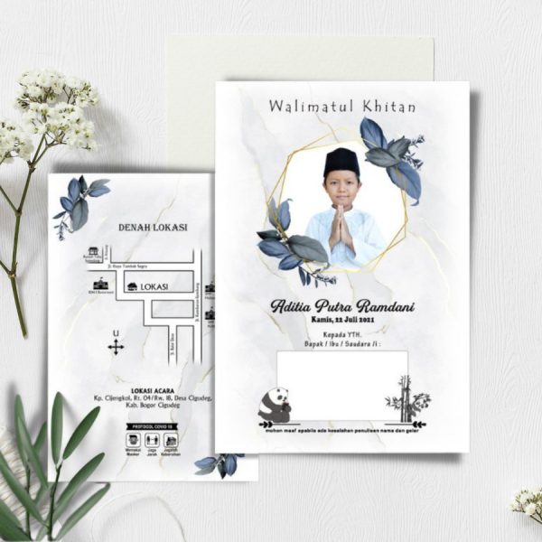 Surat Undangan Khitanan Anak Simple Pakai Foto